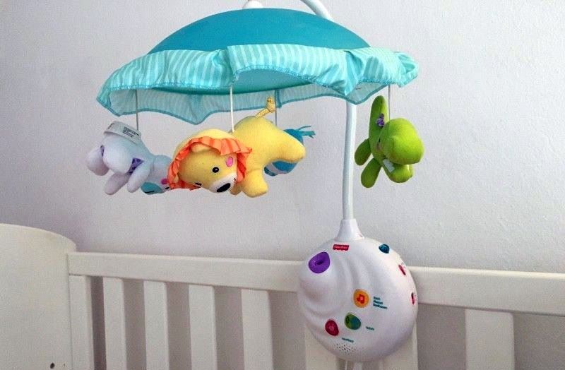 Мобиль для детской кроватки.